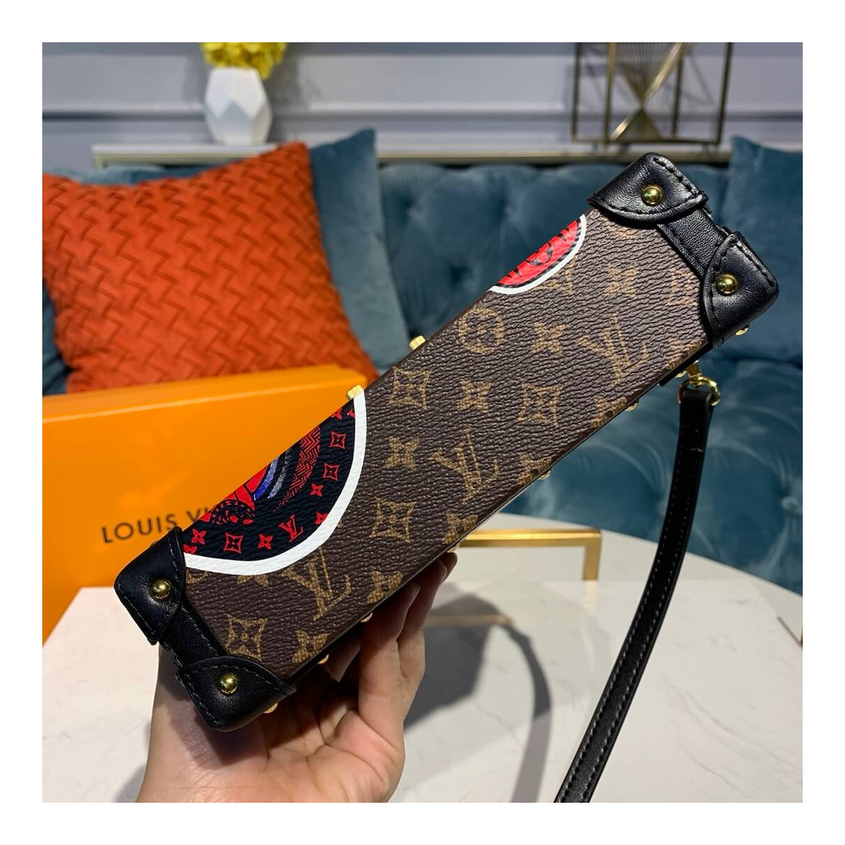 Louis Vuitton Reverse Monogram Kabuki Petite Malle M53544