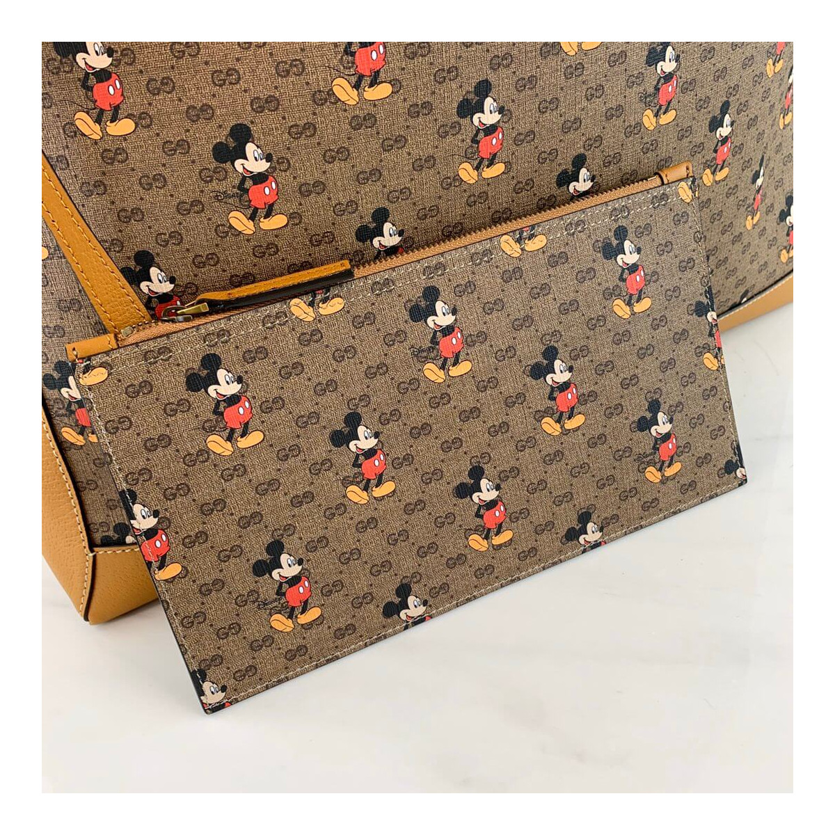 Disney x Gucci Medium Tote 547947