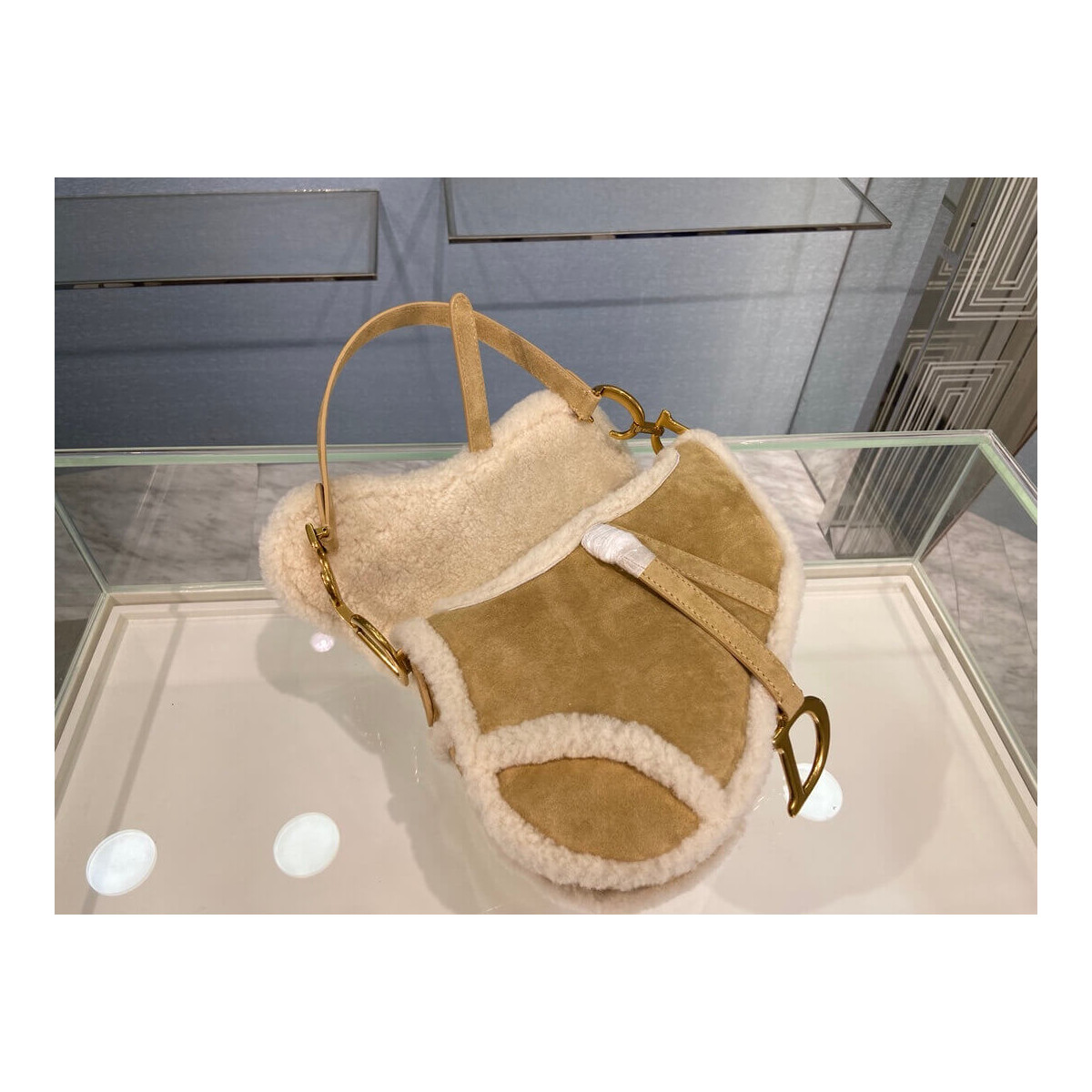 Christian Dior Saddle Bag in Camel-Colored Shearling M0446