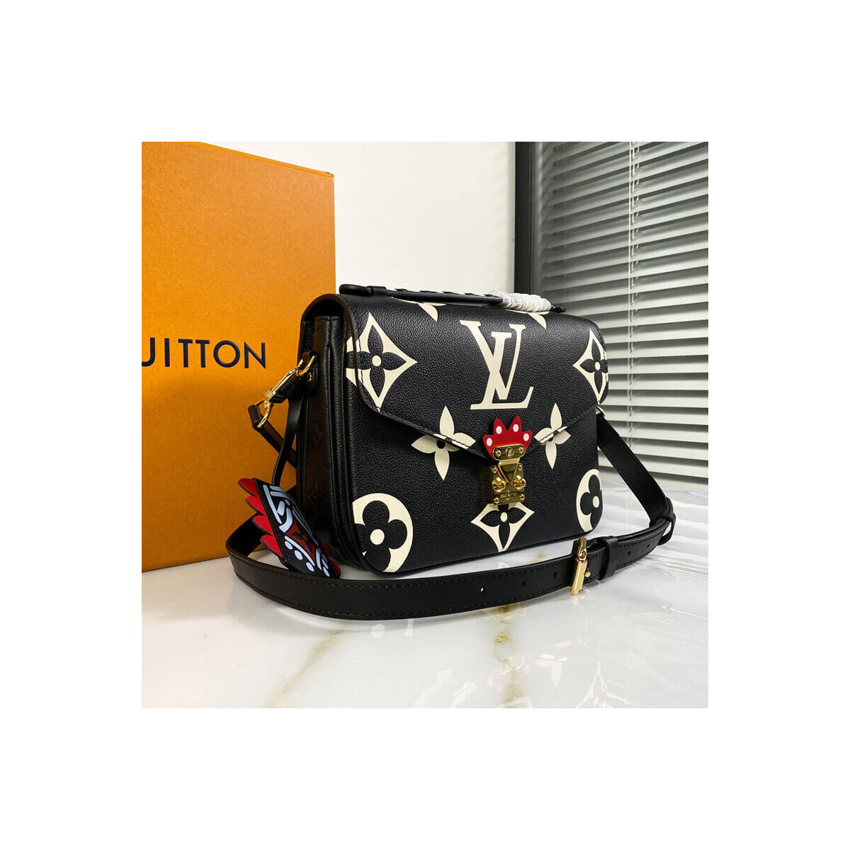 Louis Vuitton LV Crafty Pochette Metis M45384 M45385