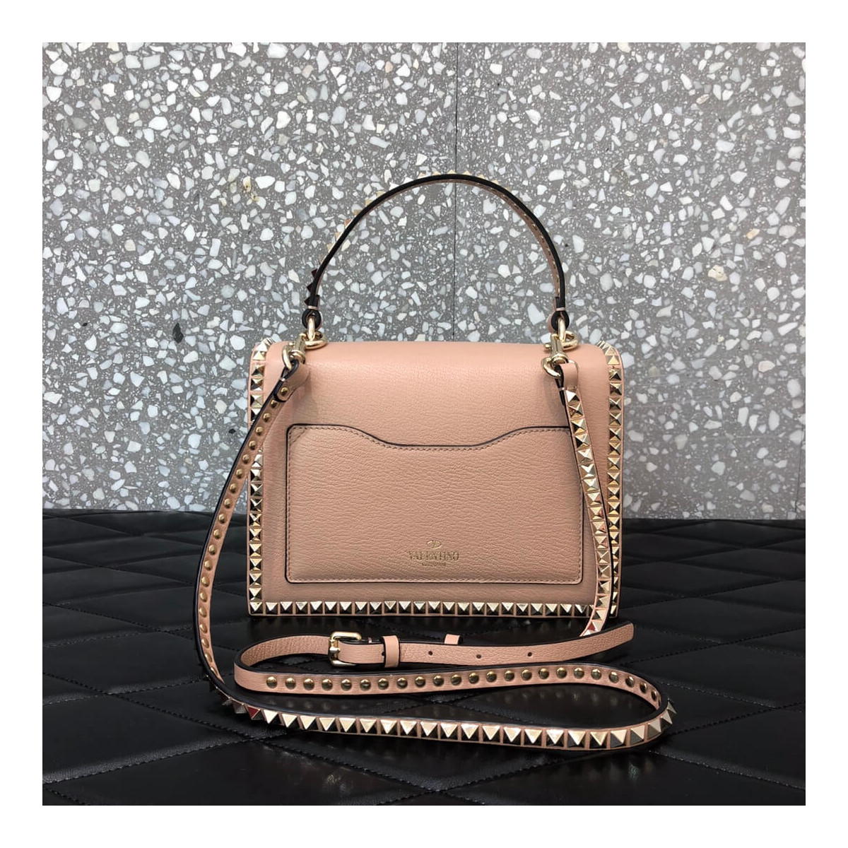 Valentino Garavani Rockstud No Limit Handbag 0044