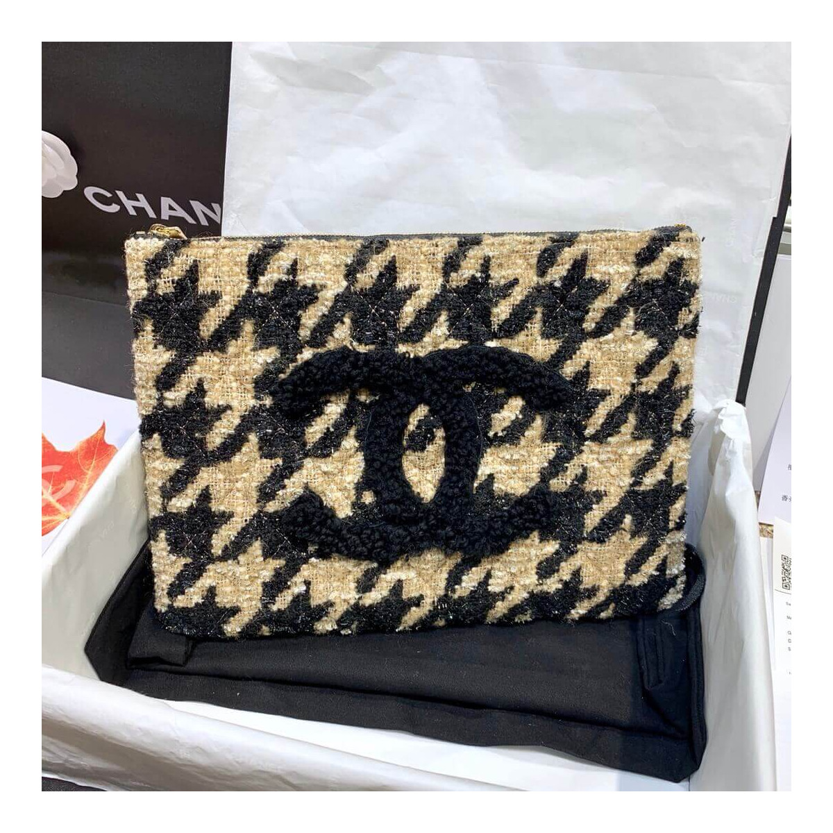 Chanel Tweed Pouch Clutch Bag AP0803