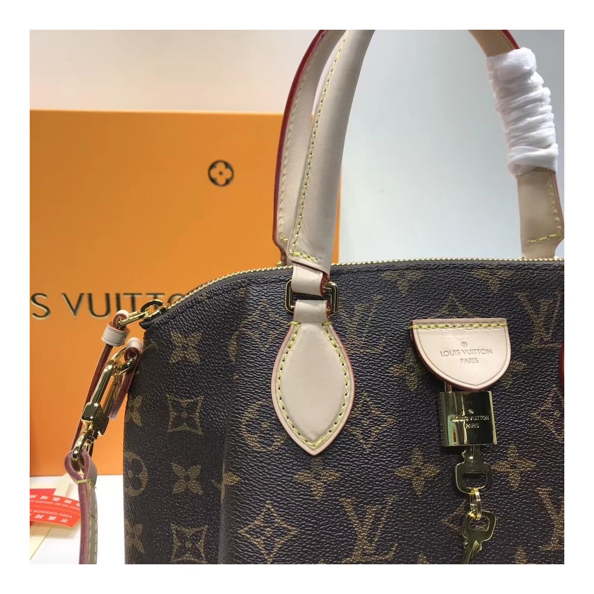 Louis Vuitton Monogram Canvas Rivoli PM M44543