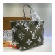 Louis Vuitton Neverfull MM M44567 M44568 M44588