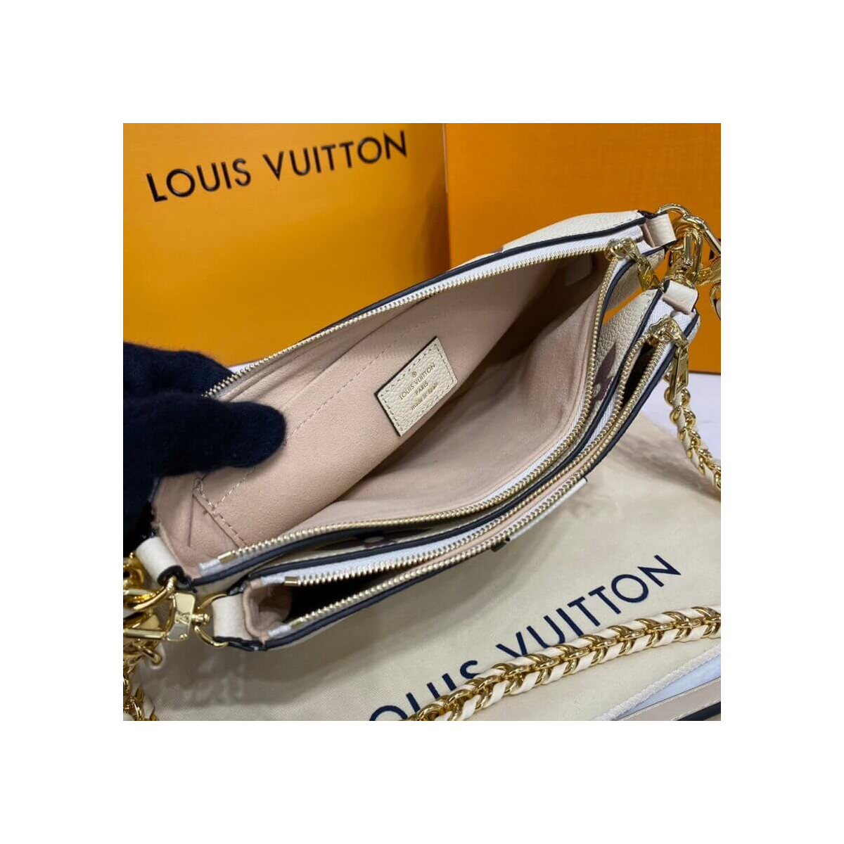 Louis Vuitton Bicolor Multi Pochette Accessoires M45777