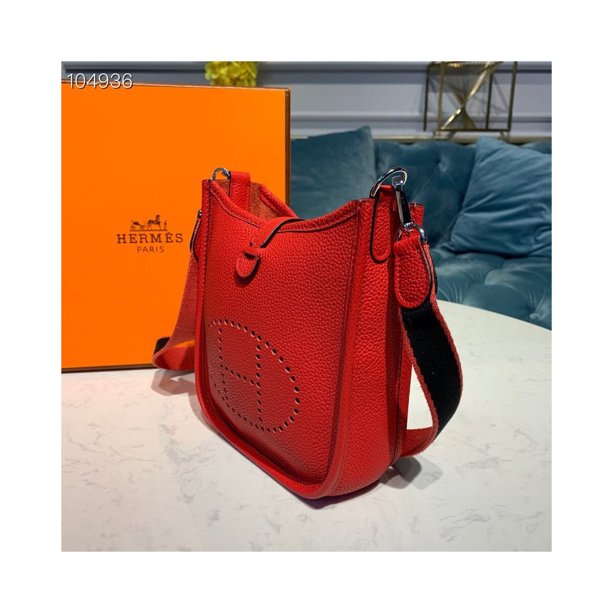 Hermes Evelyne III TPM Bag 20cm in Taurillon Clemence