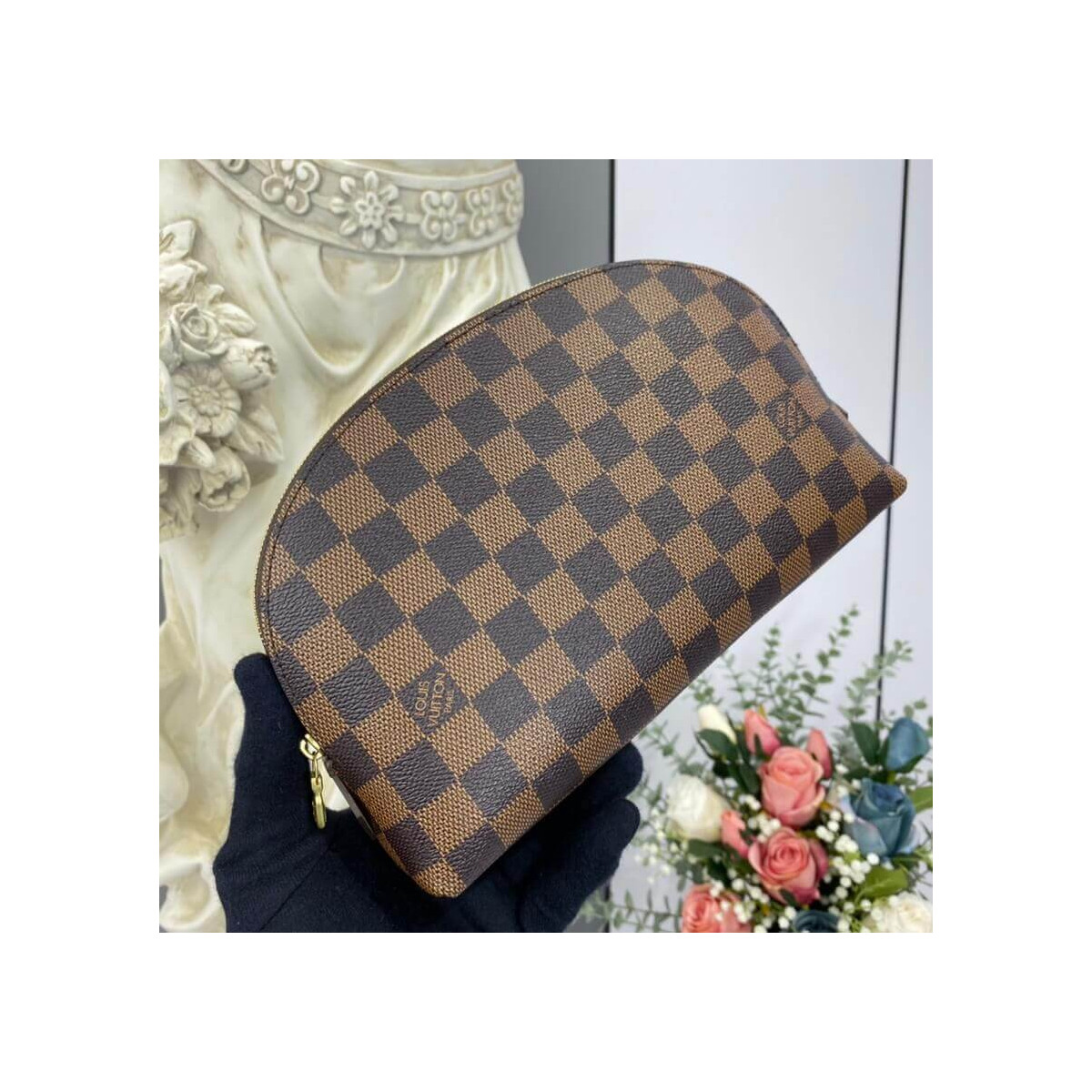 Louis Vuitton Cosmetic Pouch GM N23345