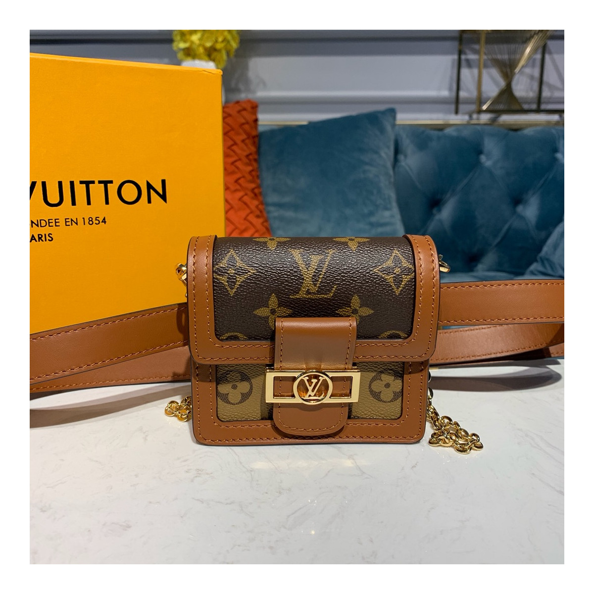 Louis Vuitton Bumbag Dauphine BB M68621