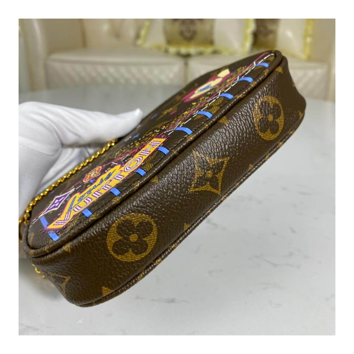 Louis Vuitton Mini Pochette Accessoires M69752