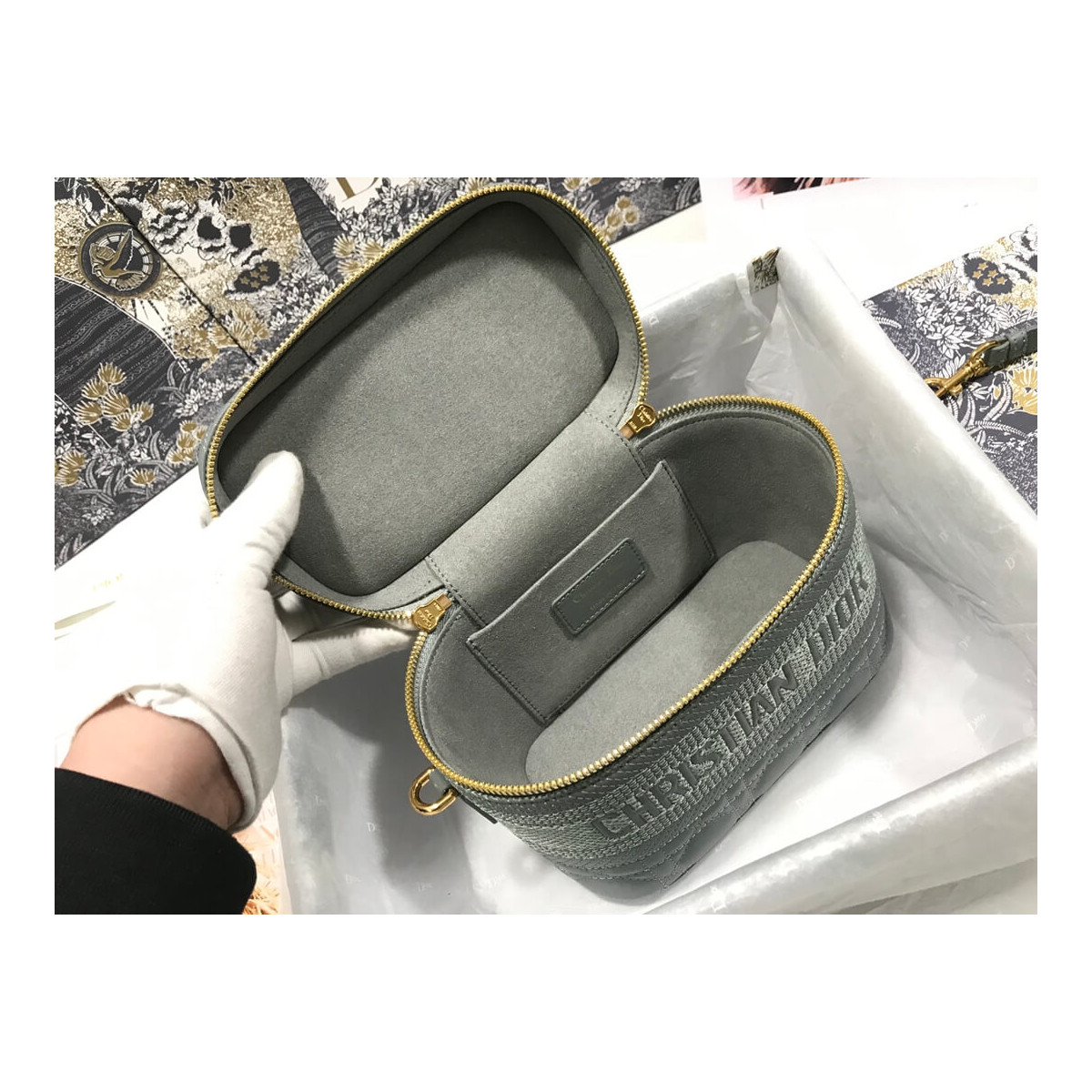 Dior Small Diortravel Vanity Case S5488