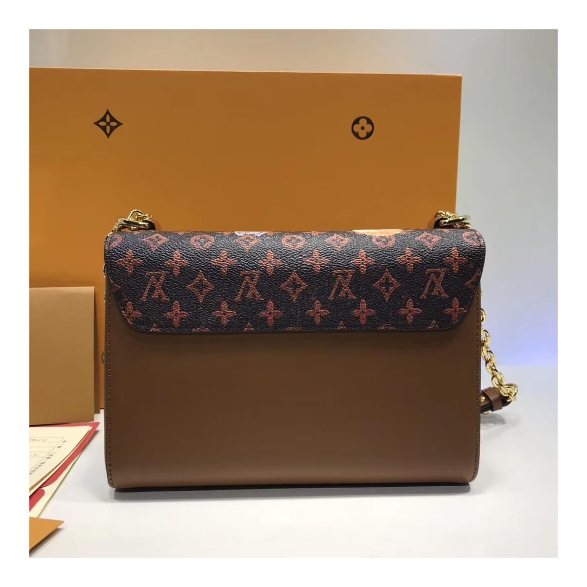 Louis Vuitton Monogram Canvas Twist MM M44408