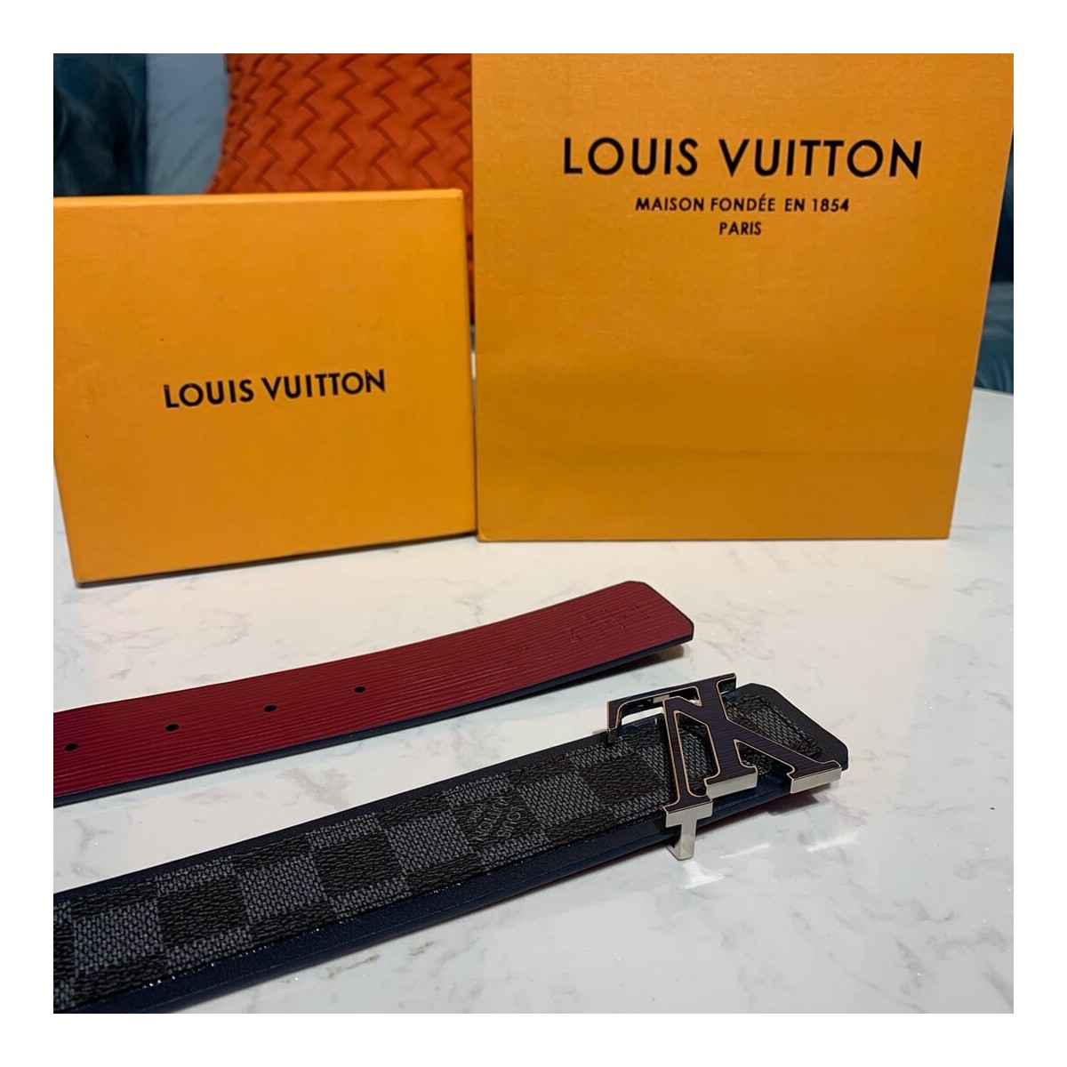 Louis Vuitton Damier Graphite LV Initiales 40mm Reversible Belt M0197U