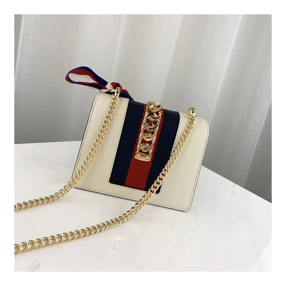 Gucci Sylvie Leather Mini Chain Bag 431666