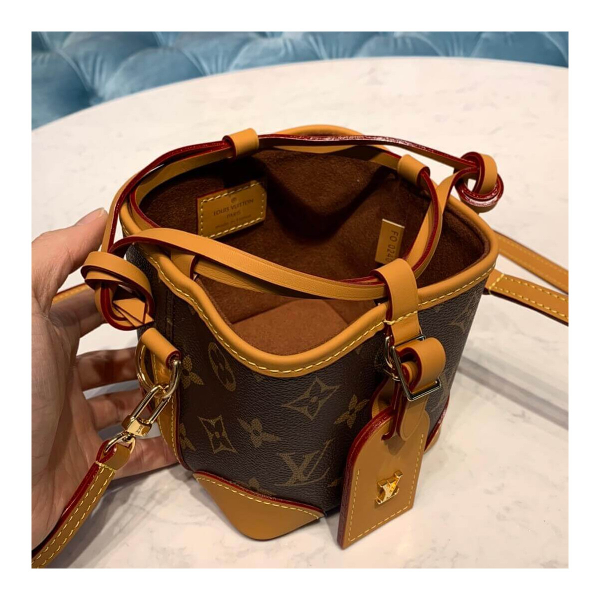 Louis Vuitton Monogram Canvas Mini Bucket Bag M57099