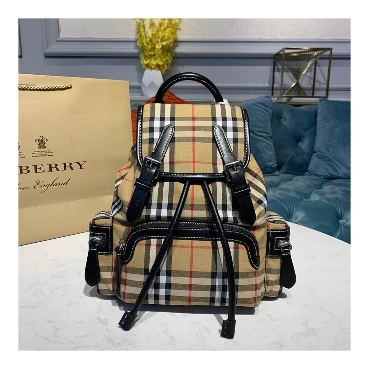 Burberry The Small Crossbody Rucksack In Vintage Check 40731111