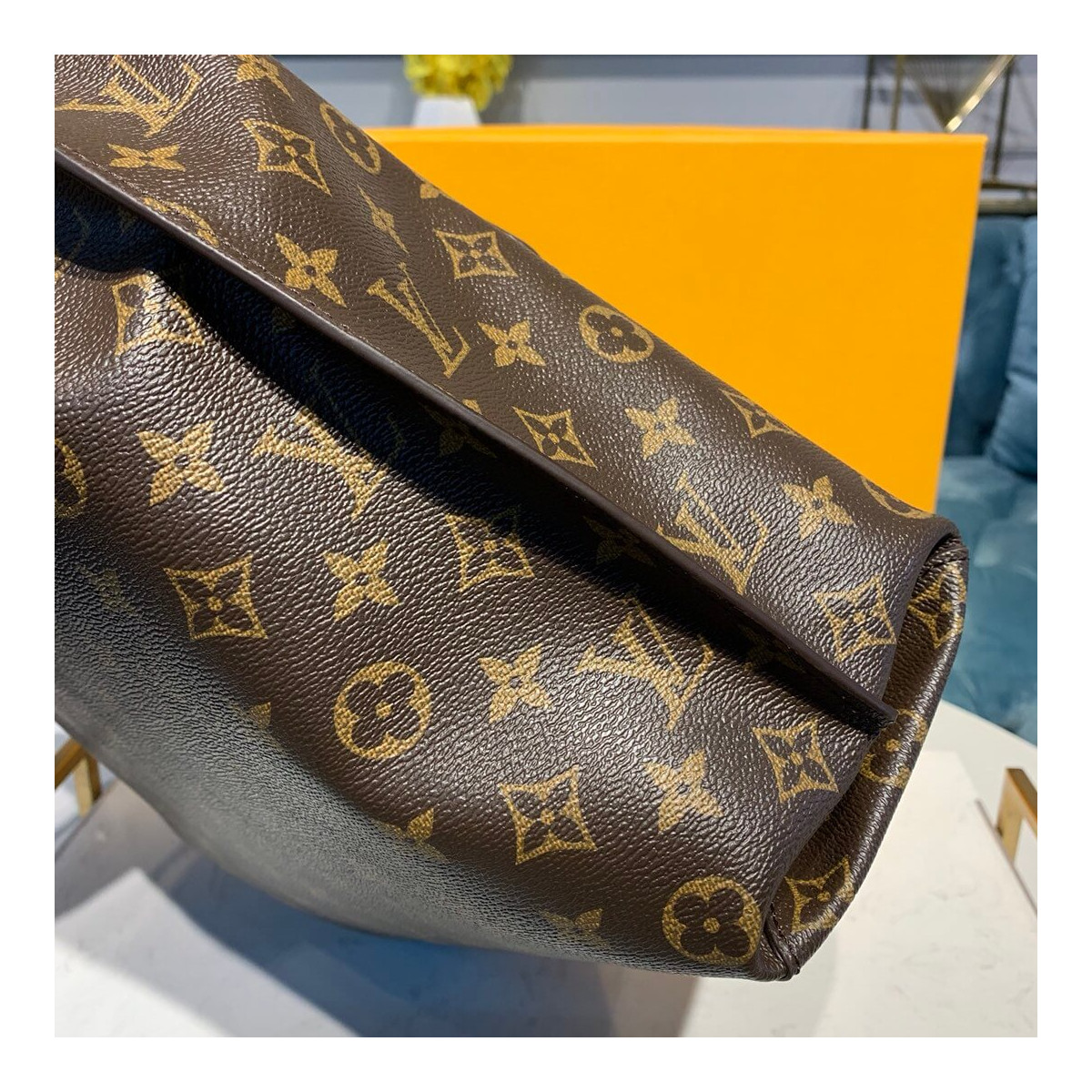 Louis Vuitton Monogram Canvas Metis M40781