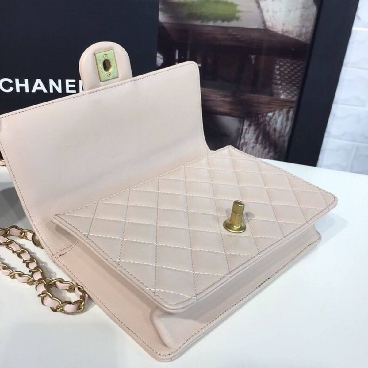 Chanel Pearl Chain Flap Bag  AS0585