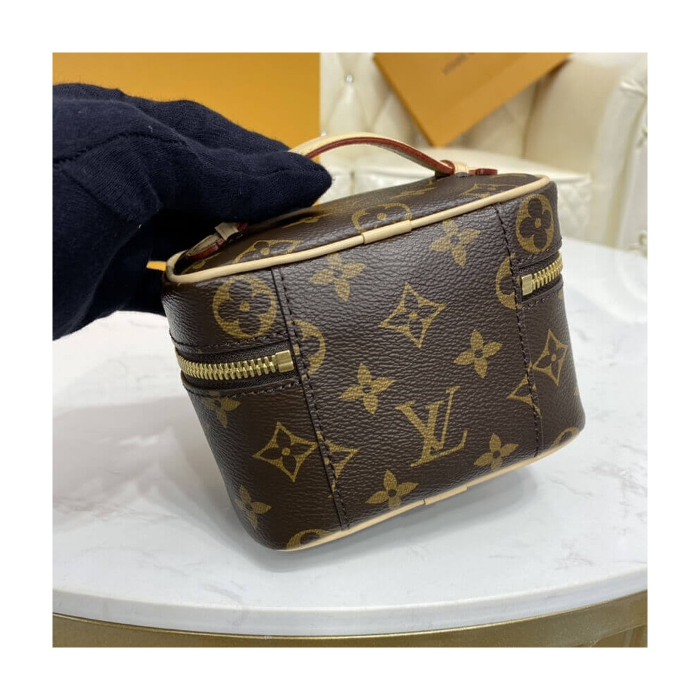 Louis Vuitton Monogram Canvas Nice Mano Toiletry Pouch M44936