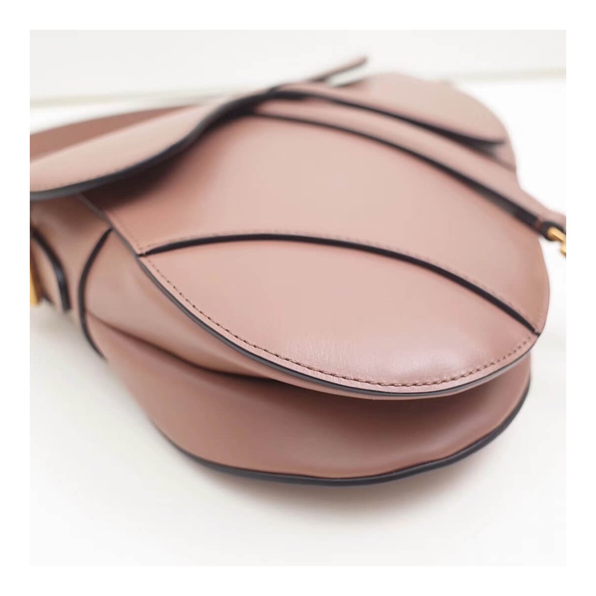 Christian Dior Smooth Calfskin Saddle Bag M0446