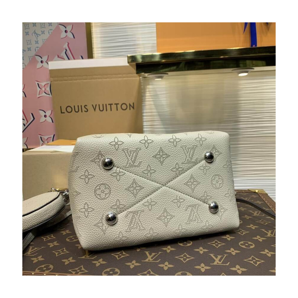 Louis Vuitton Mahina Leather Bella M57201