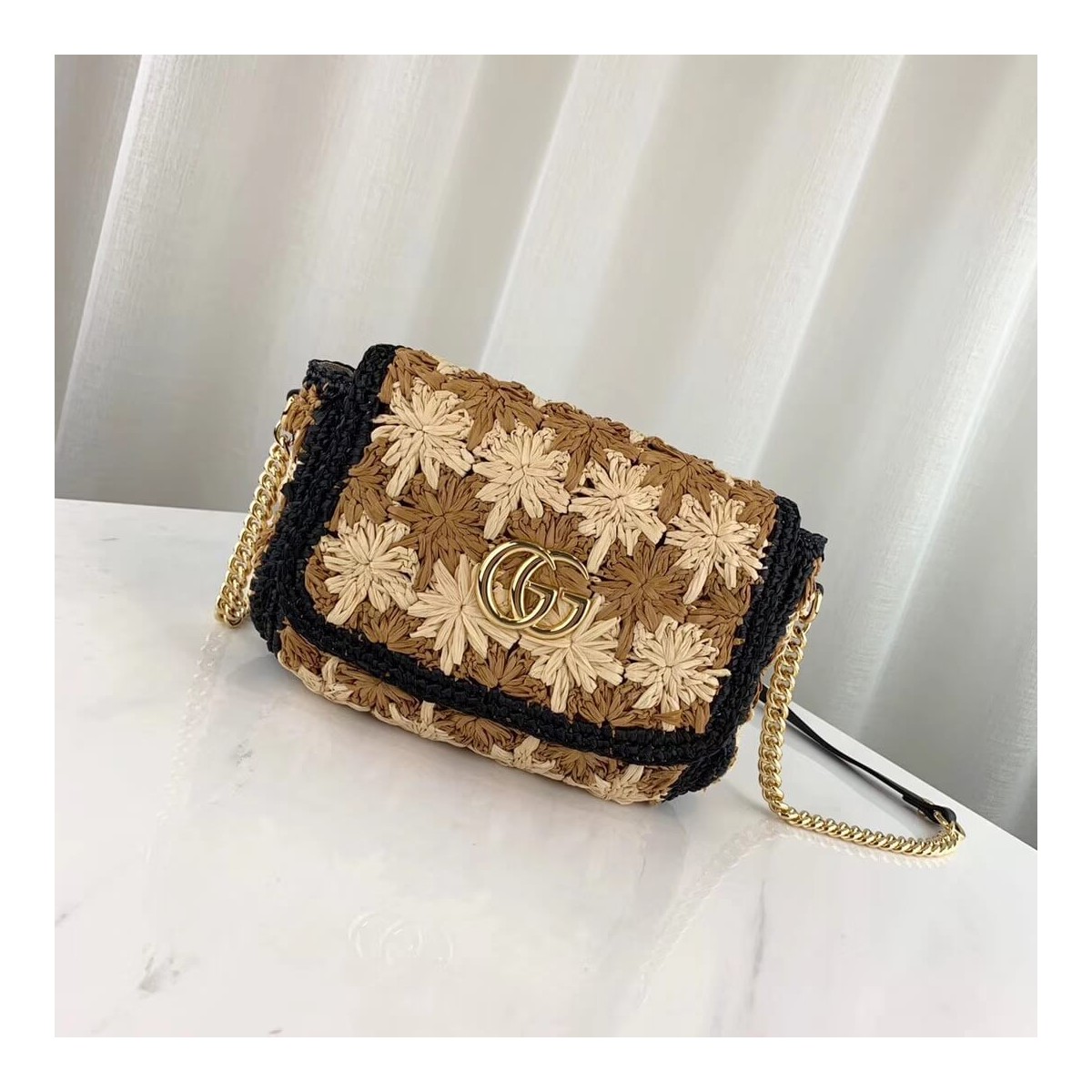 Gucci GG Marmont Raffia Small Shoulder Bag 574433