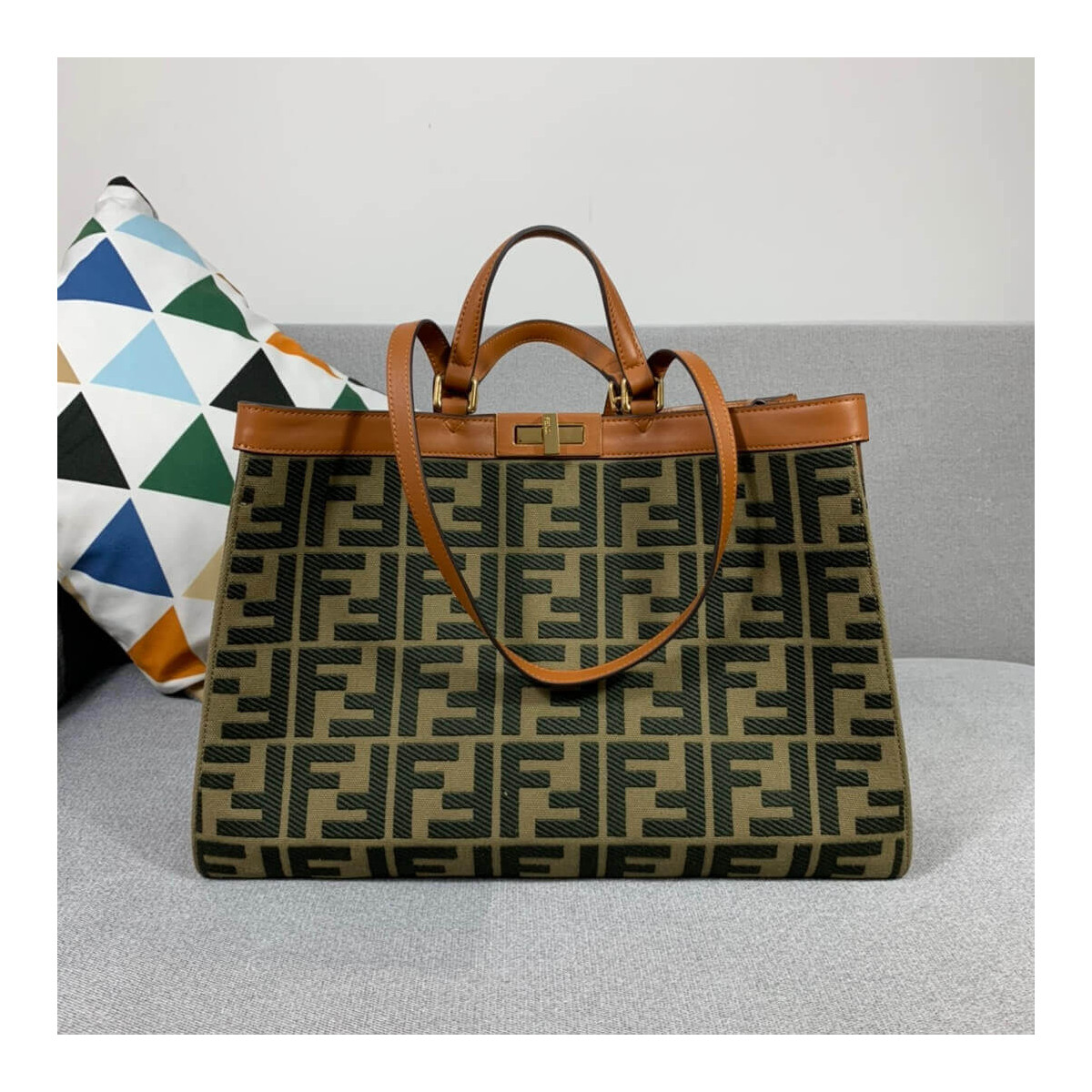 Fendi Peekaboo X Tote 8BH374