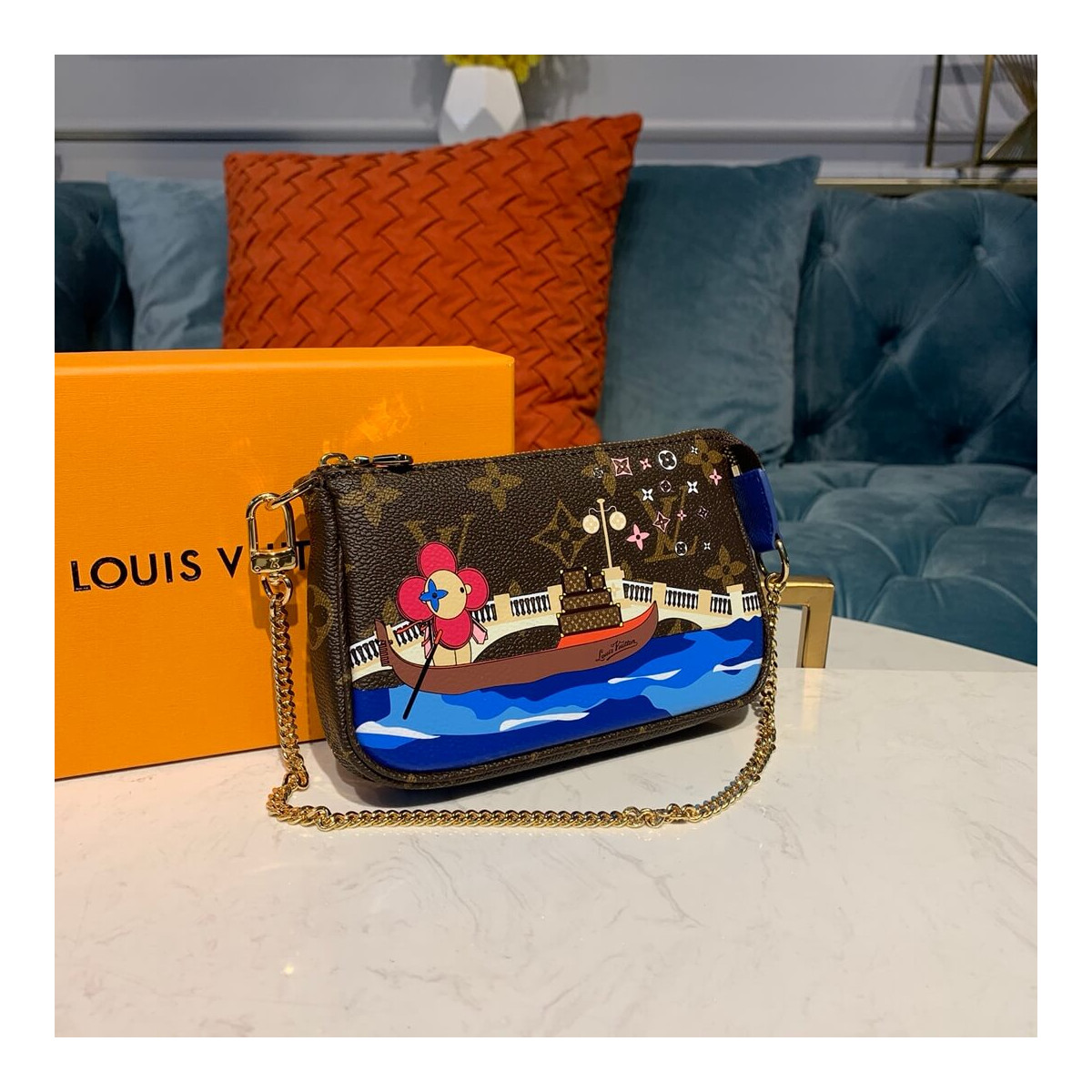 Louis Vuitton Venice Mini Pochette Accessoires M68489