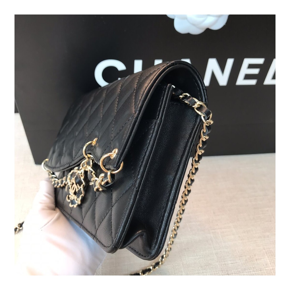 Chanel WOC Chain Flap Bag 86066