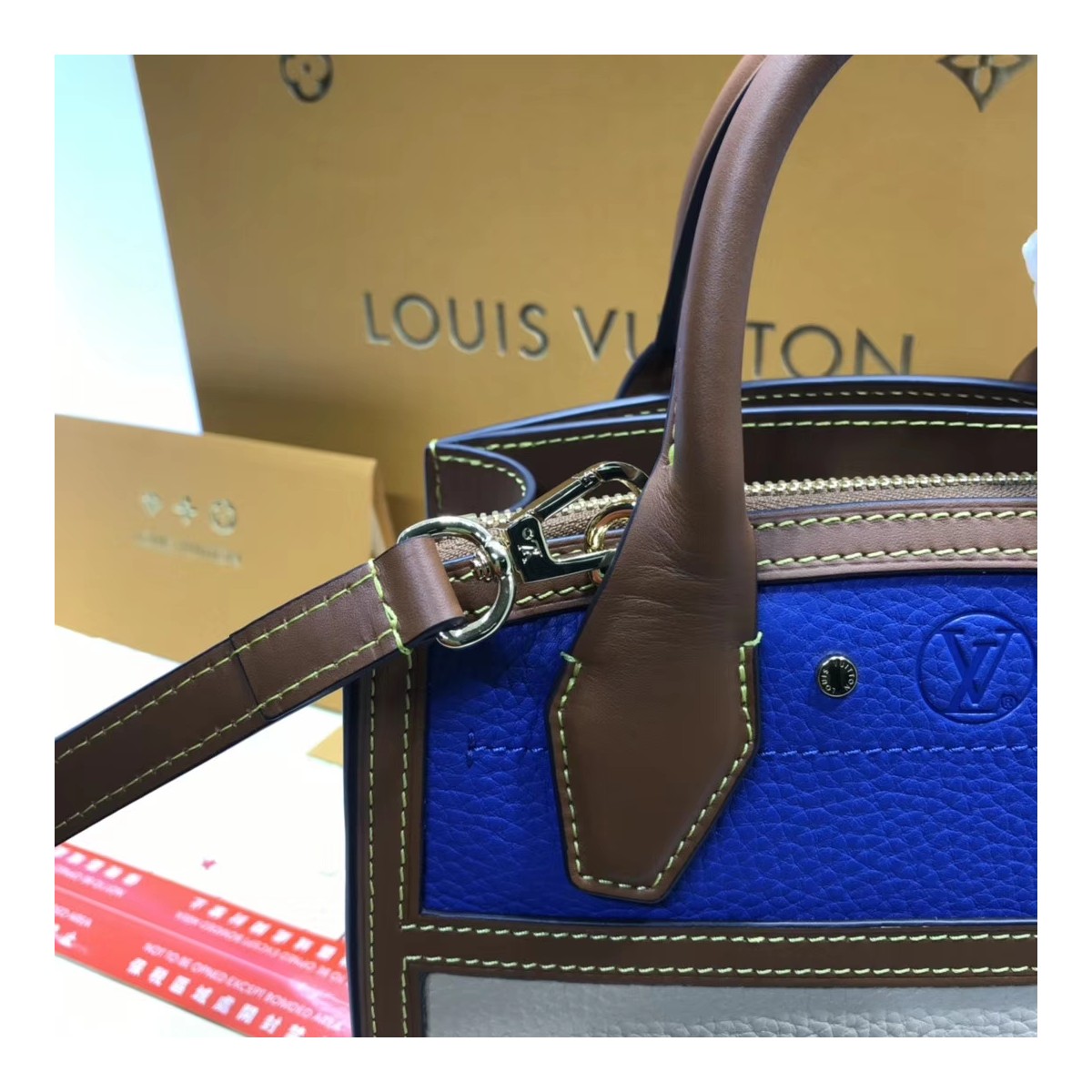 Louis Vuitton City Steamer MiNi M55099