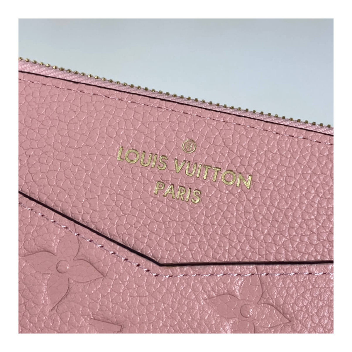 Louis Vuitton Pochette Melanie BB M68712