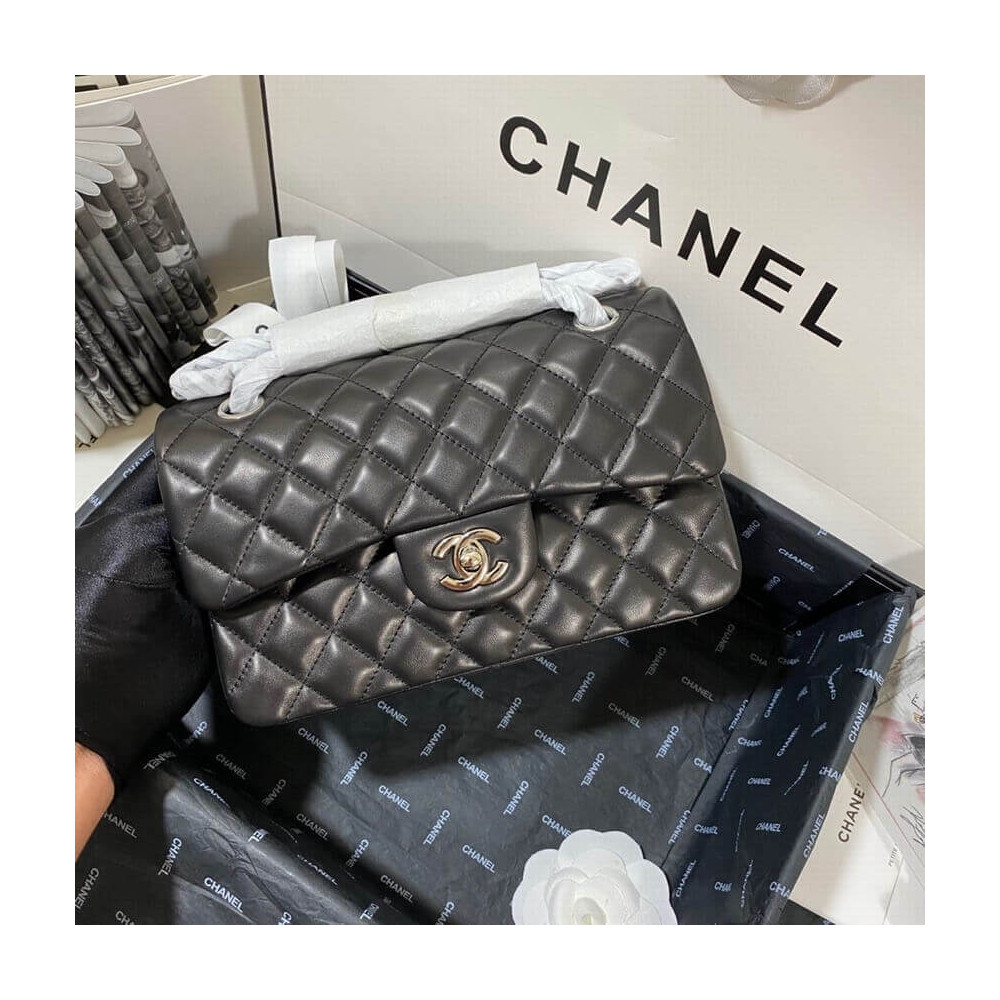 Chanel Small Classic Double Flap Bag A01113 in Lambskin