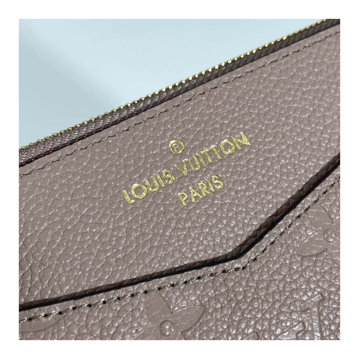 Louis Vuitton Pochette Melanie BB M68712