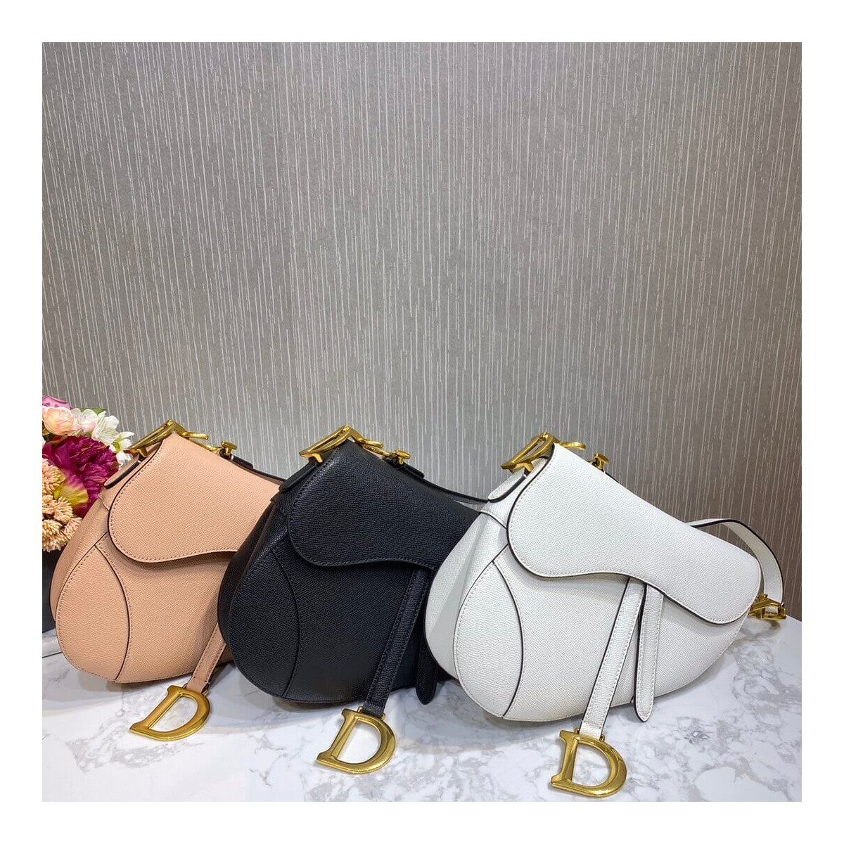 Christian Dior Saddle Bag in Grained Calfskin M0446