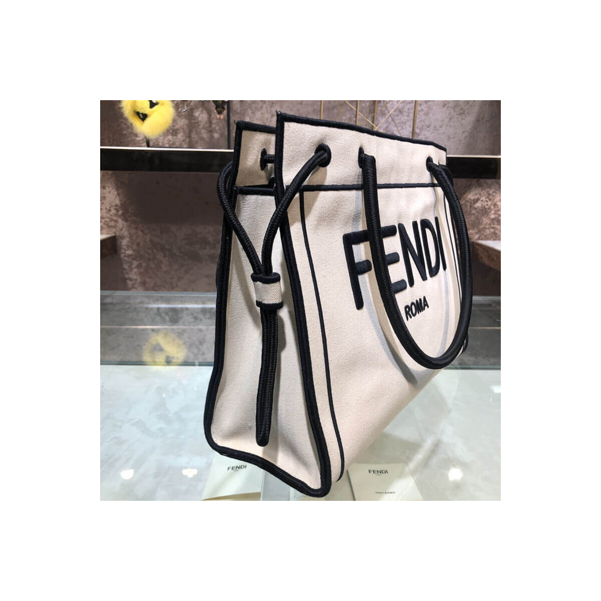 Fendi Roma Canvas Shopper 8BH379