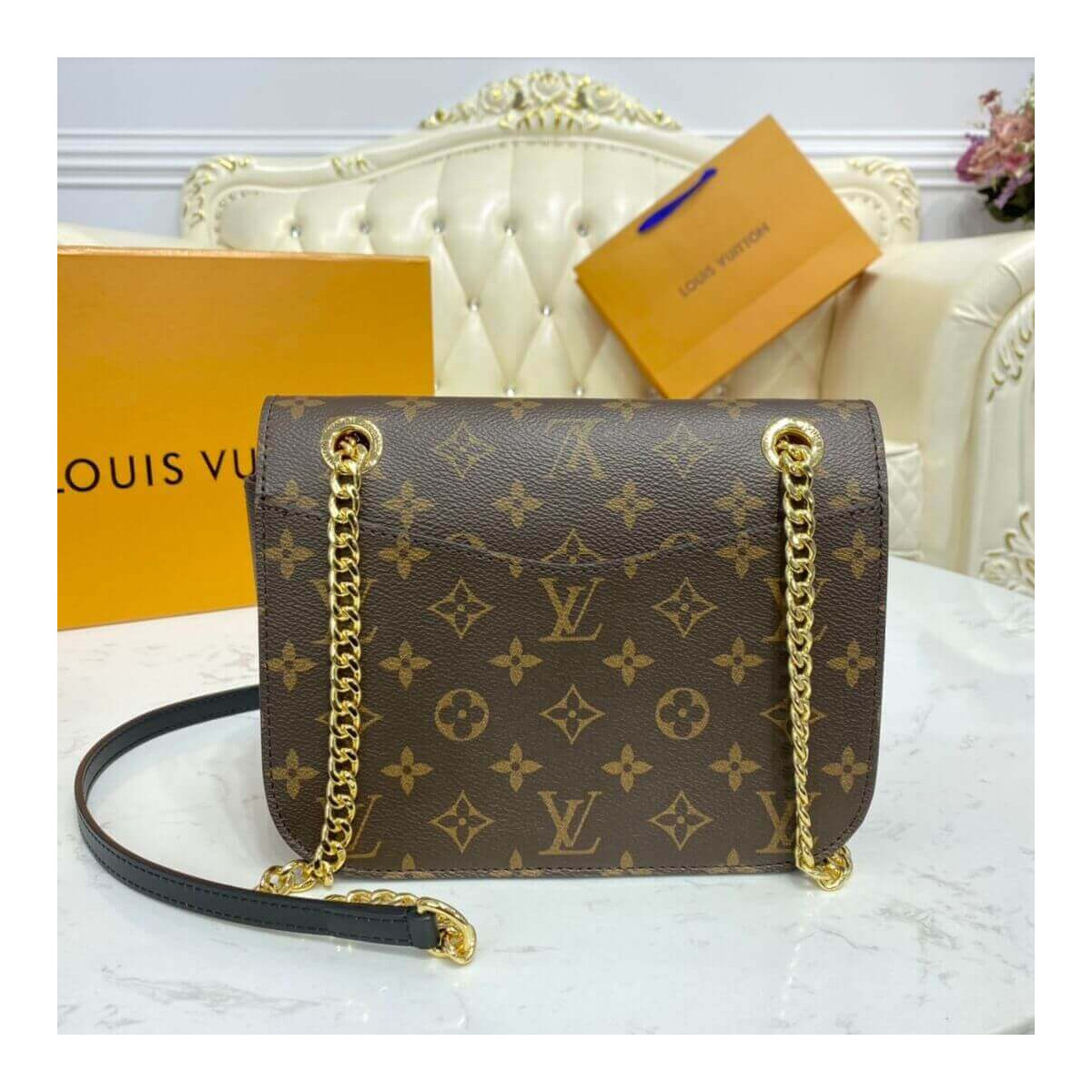 Louis Vuitton Passy Bag M45592