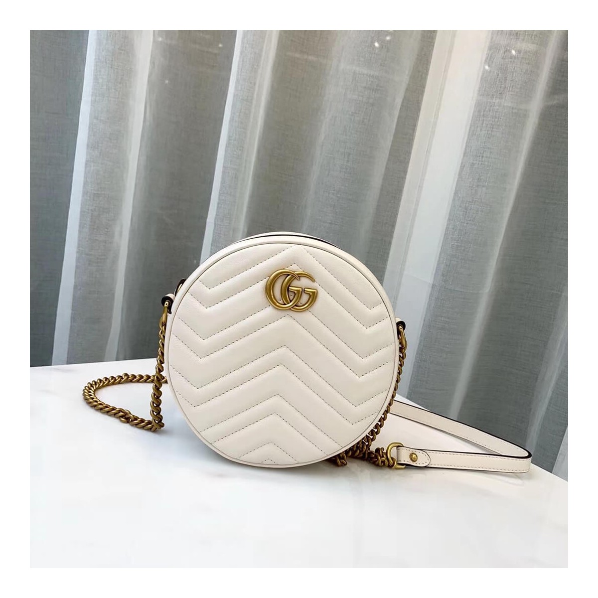 Gucci GG Marmont Mini Round Shoulder Bag 550154