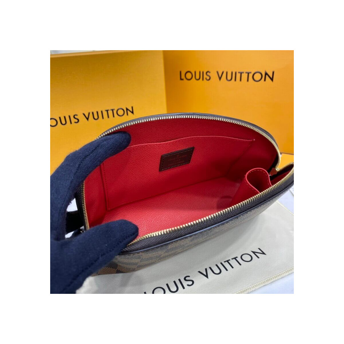 Louis Vuitton Cosmetic Pouch GM N23345