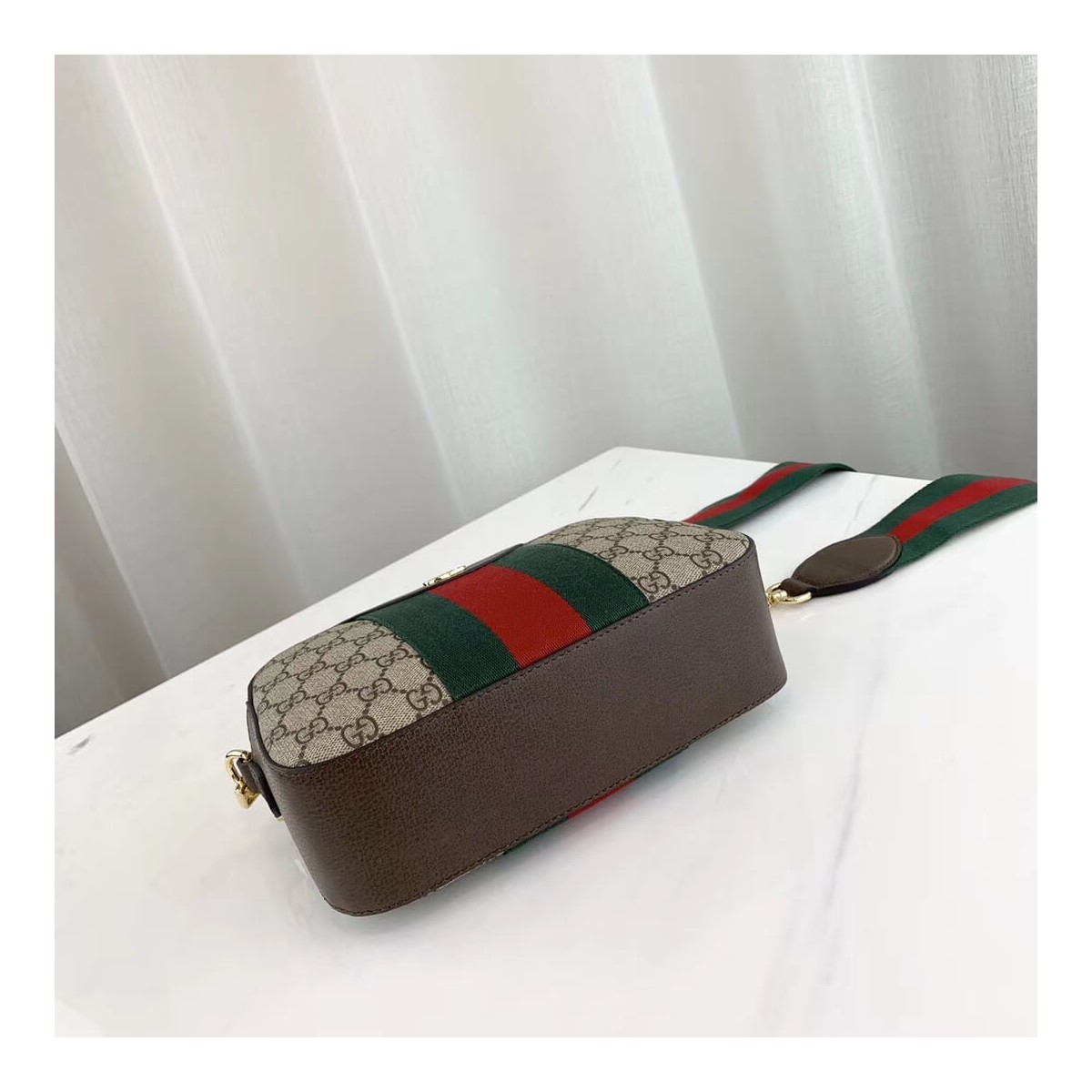 Gucci GG Supreme Shoulder Bag 575073 Coffee