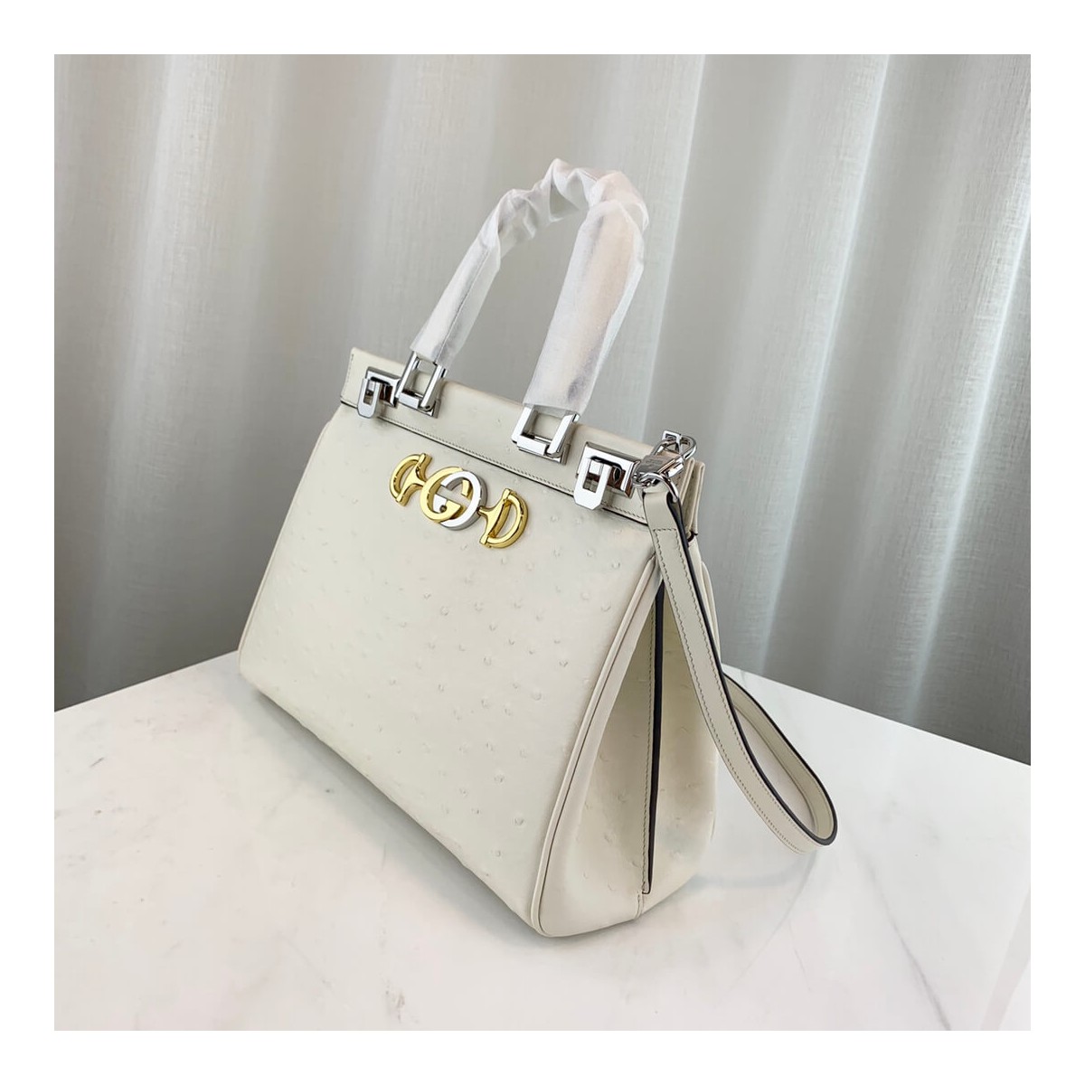 Gucci Zumi Ostrich Leather Medium Top Handle Bag 569712 White