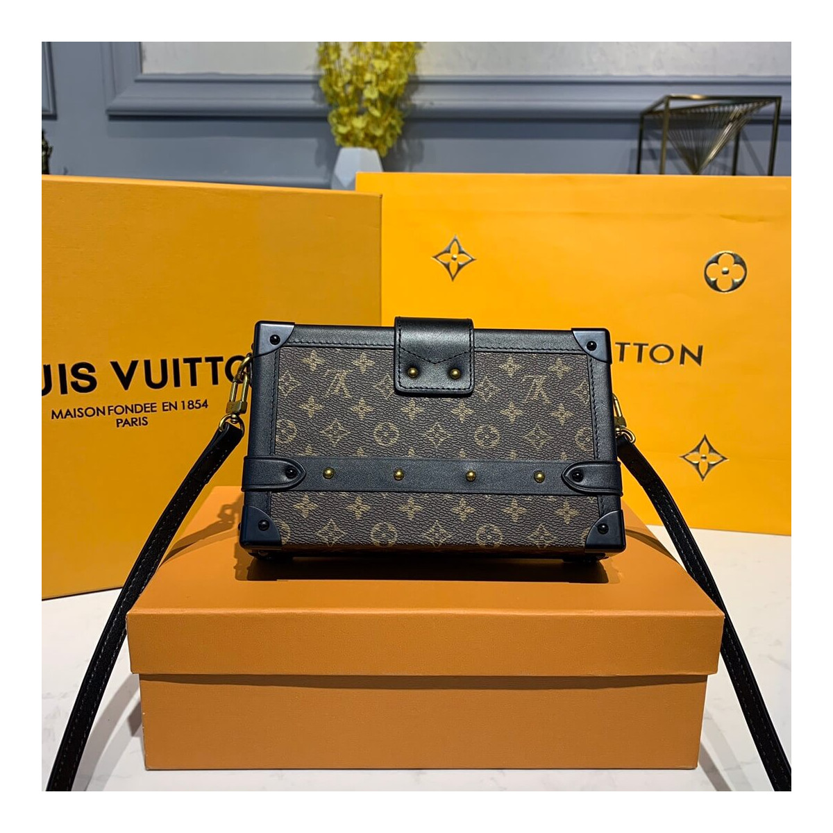 Louis Vuitton Monogram Petite Malle M40273