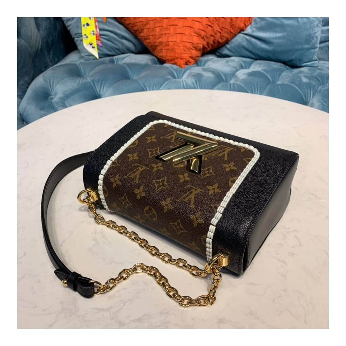 Louis Vuitton Twist MM M44837