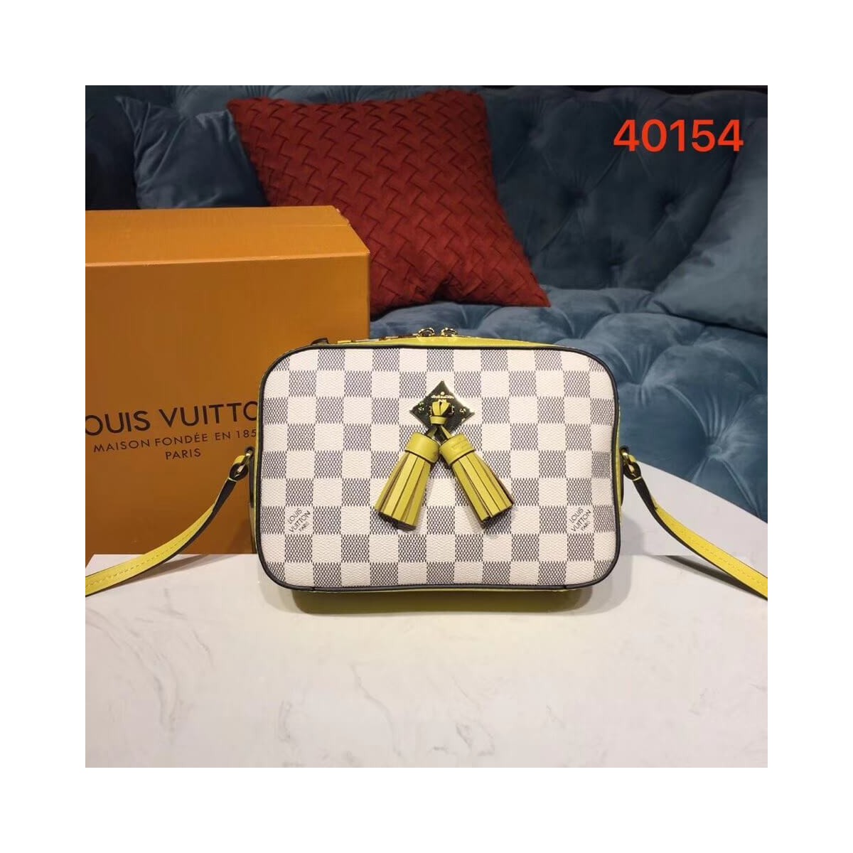 Louis Vuitton Damier Azur Canvas Saintonge N40154