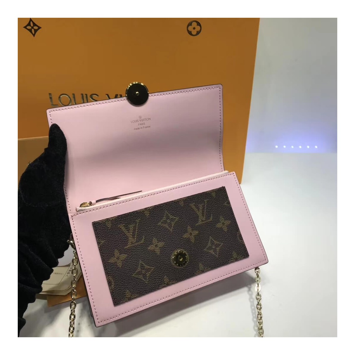 Louis Vuitton Monogram Canvas Flore Chain Wallet M67404 M67405