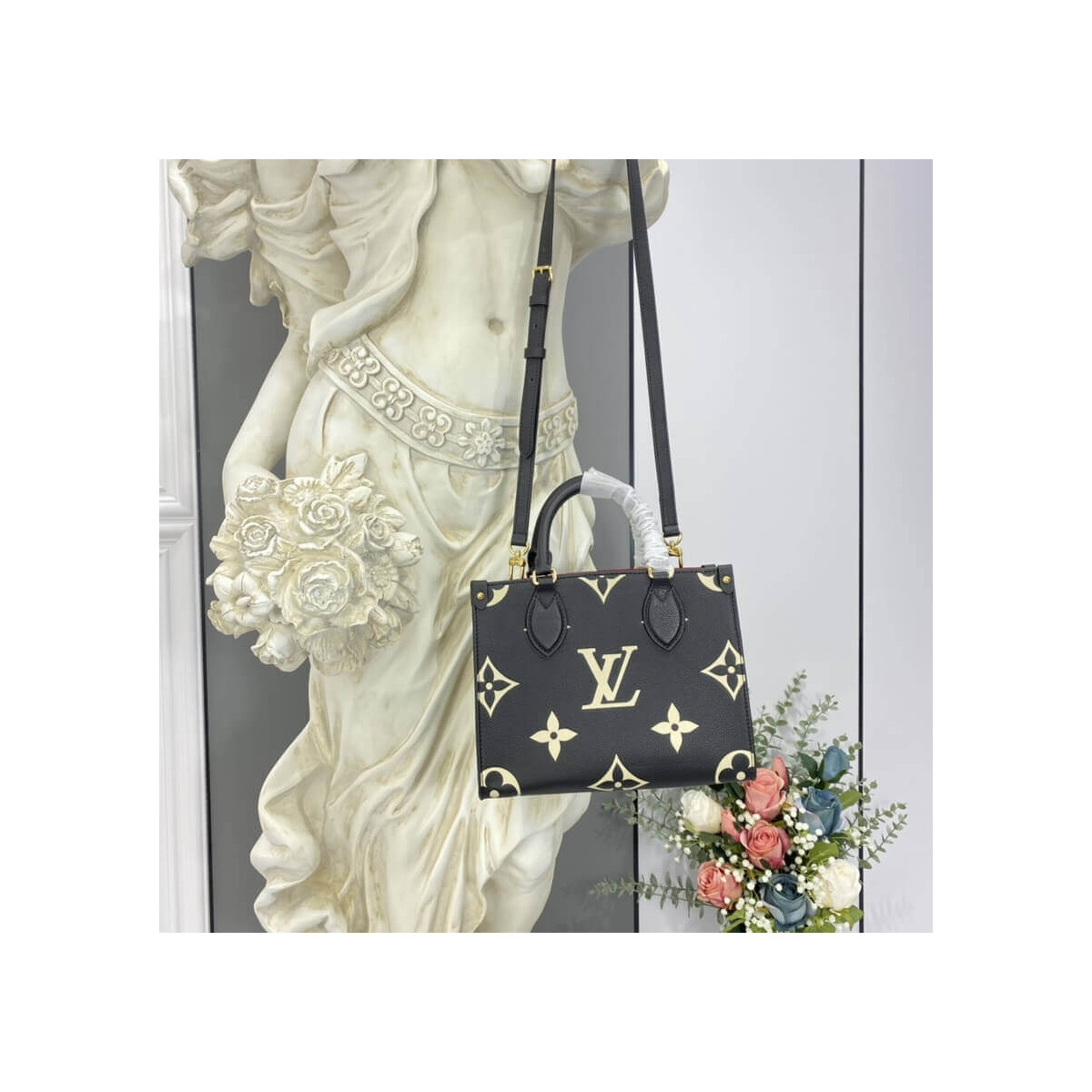 Louis Vuitton Onthego PM M45779 M45654 M45659