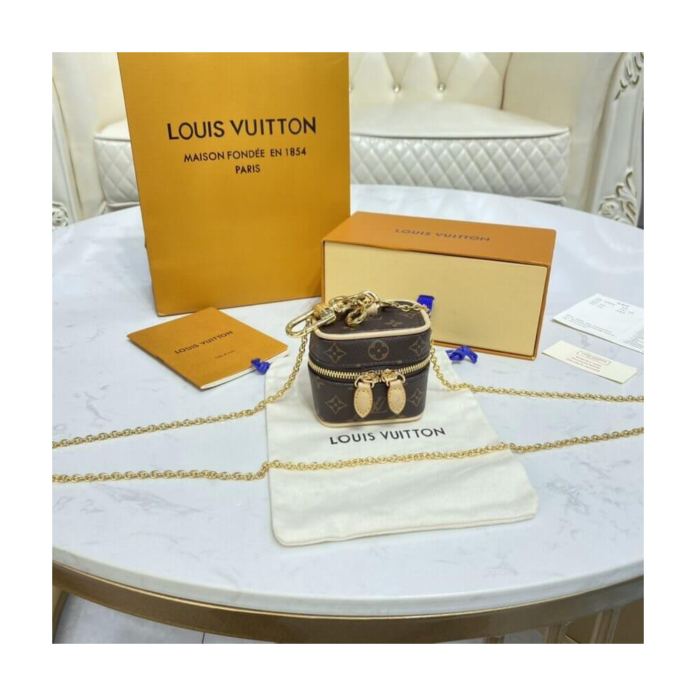 Louis Vuitton Monogram Mini Toiletry Pouch M00353