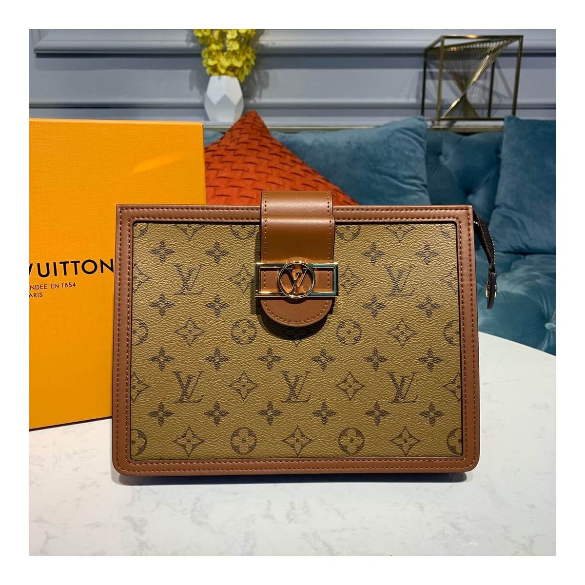 Louis Vuitton Monogram Reverse Canvas Dauphine Clutch M44178