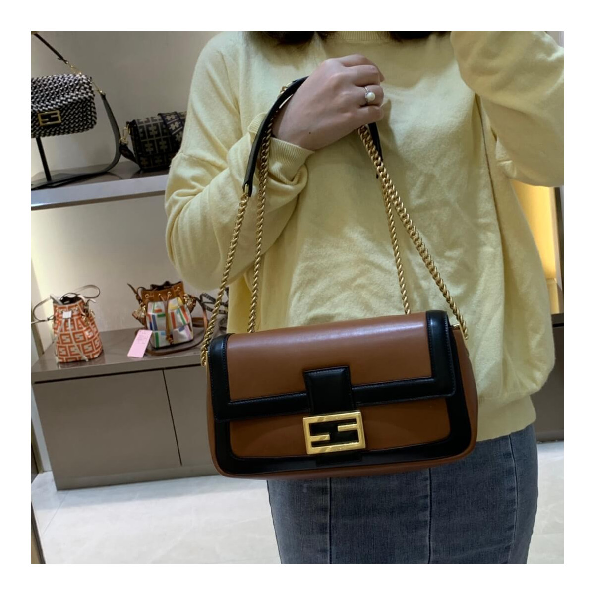 Fendi Baguette Chain Bag In Nappa Leather 8BR783