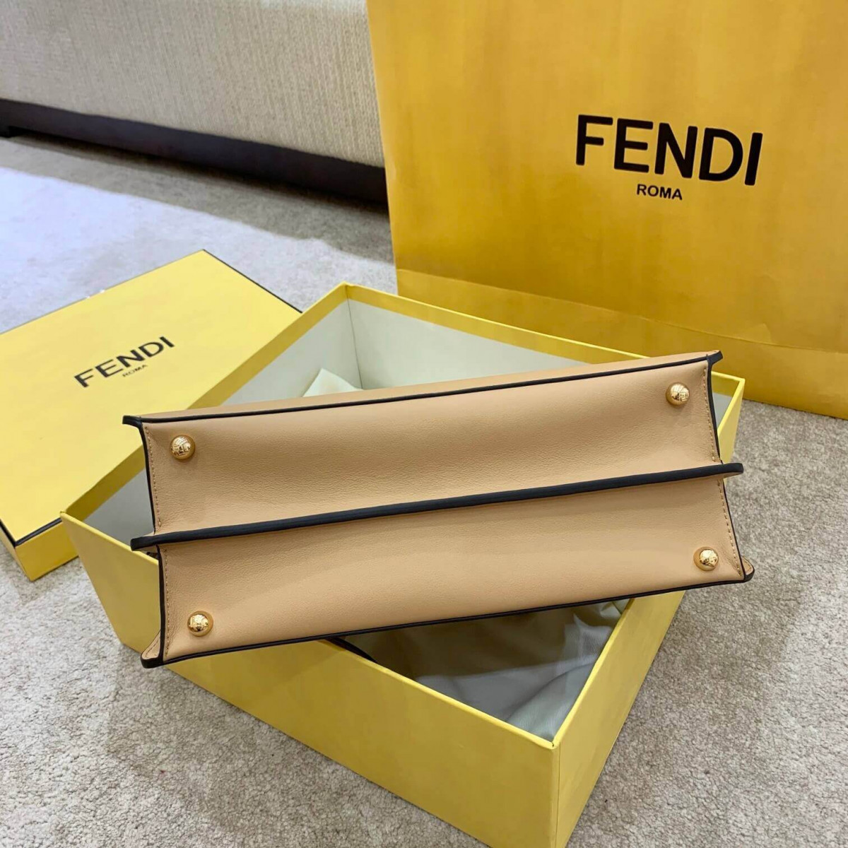 Fendi Medium Peekaboo ISeeU Bag 8BN321