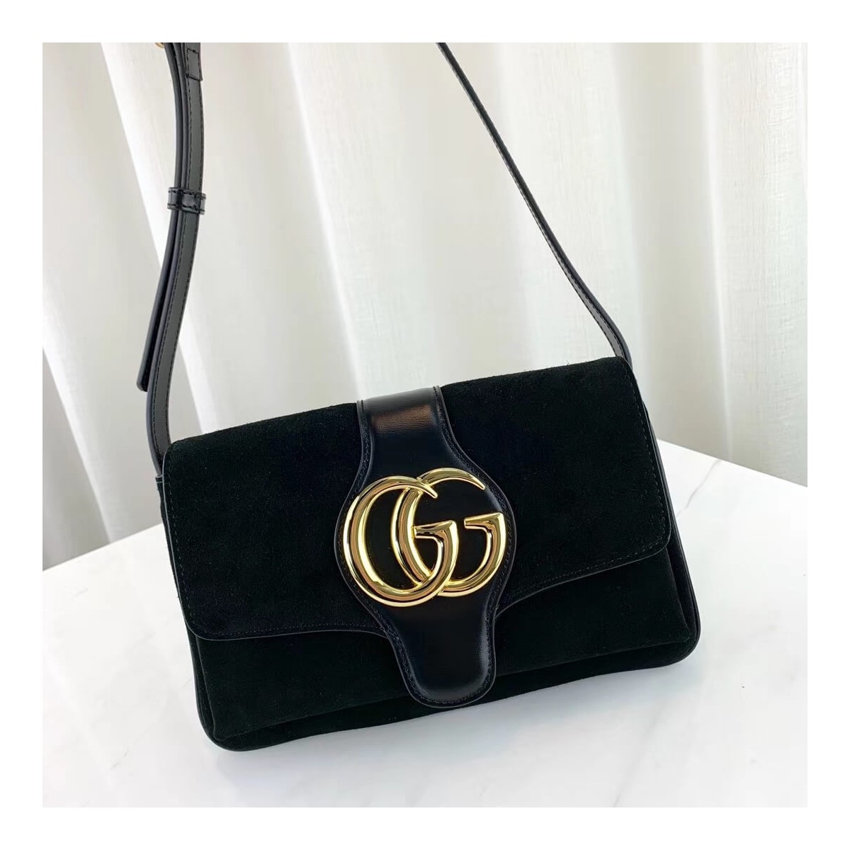 Gucci Suede Arli Small Shoulder Bag 550129