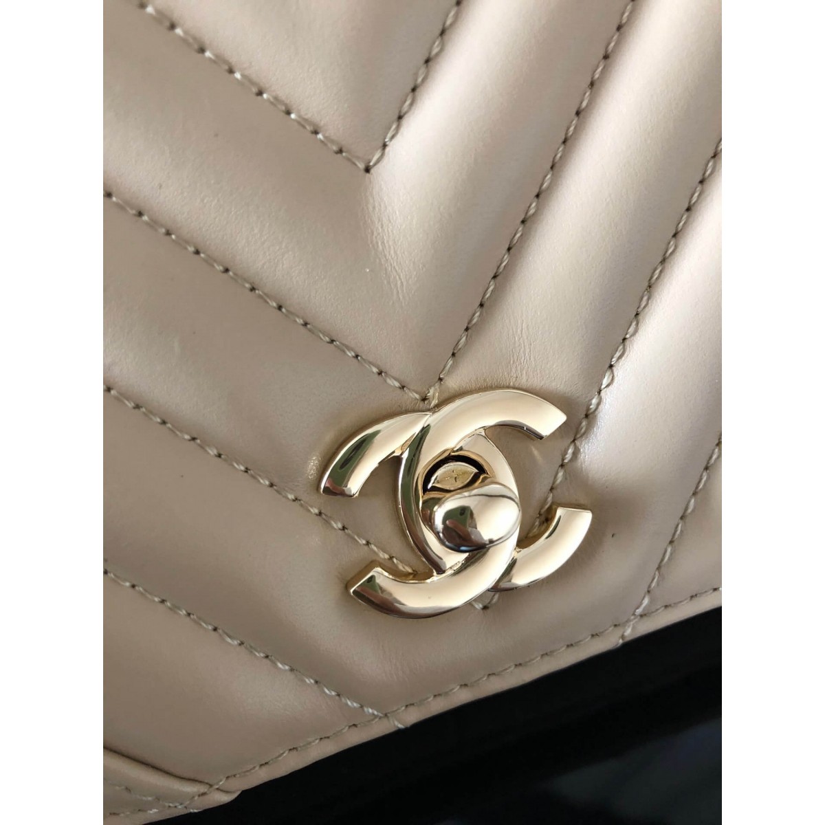 Chanel Calfskin Mini Flap Bag A91586